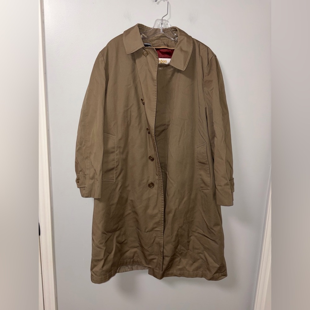 London Towne Vintage Tan Trench Coat Faux Fur Zip Button Men’s 42 Short Classic